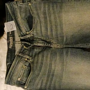 women's jeans, Levi's signature modern slim